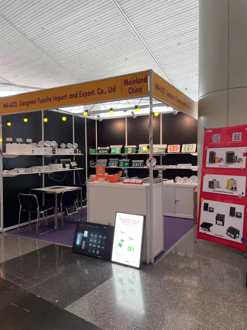 Notleuchten auf der HKTDC Hong Kong International Lighting Fair