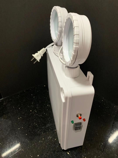 LED IP65 wasserdichte 2X15W Hochleistungs-Notfallleuchte mit zwei Scheinwerfern