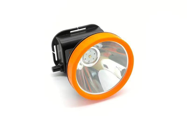 Wasserdichte Industrie- und Bergbauscheinwerfer mit wiederaufladbarer Batterie